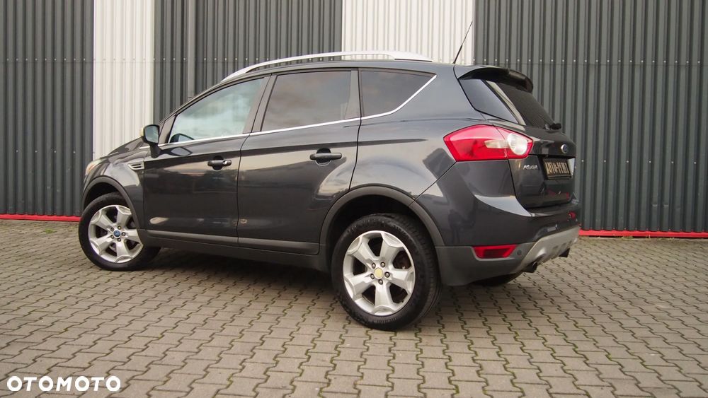 Ford Kuga 2.0 TDCi 4x4 Titanium - 14