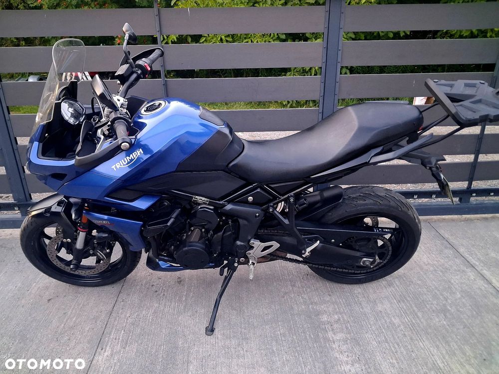 Triumph Tiger - 5