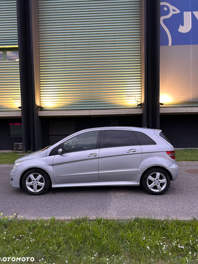 Mercedes-Benz B-Class 2008 photo 5