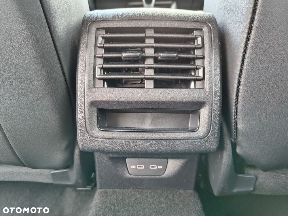 Volkswagen Golf Variant 1.5 TSI Business - 29