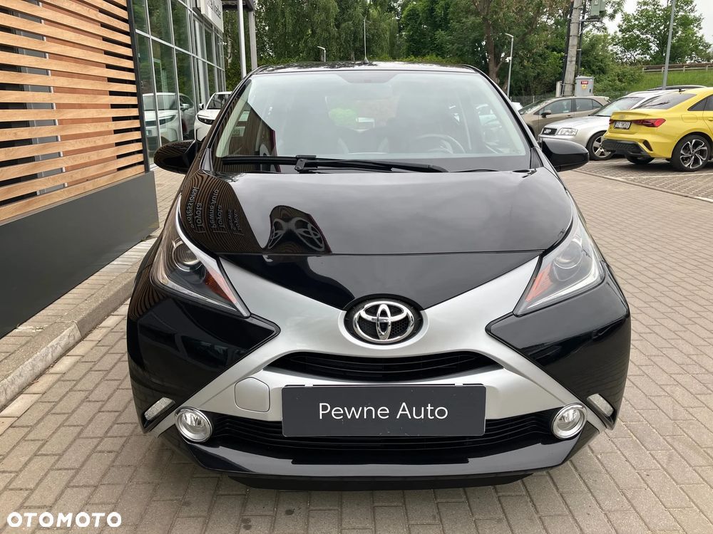 Toyota Aygo x-play - 13