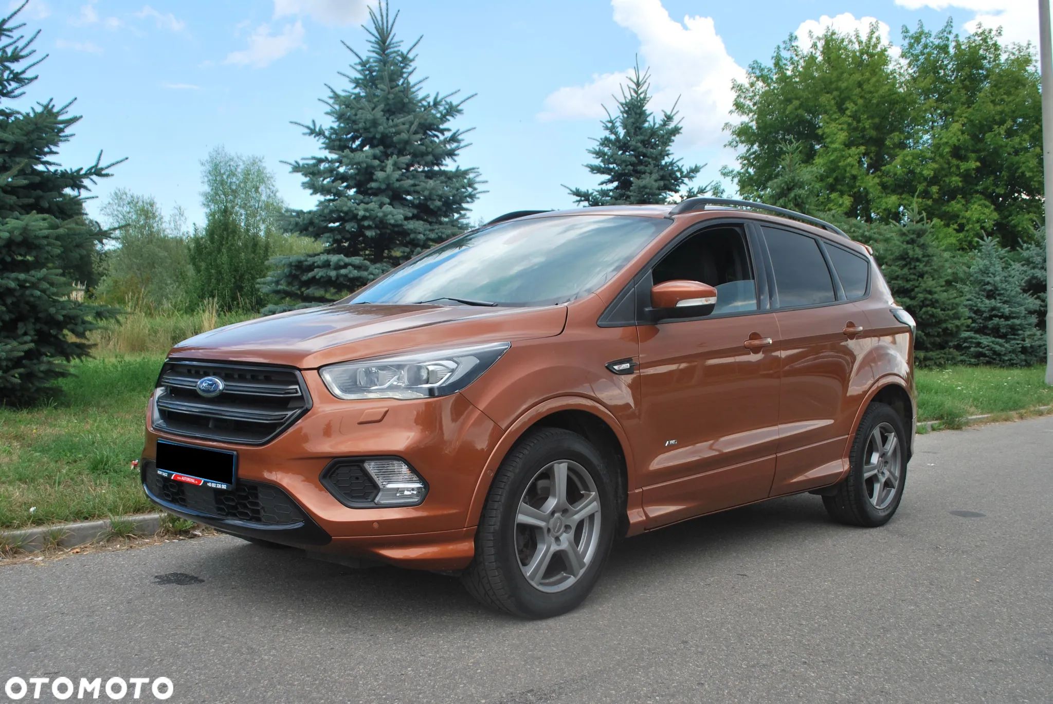 Ford Kuga - 1