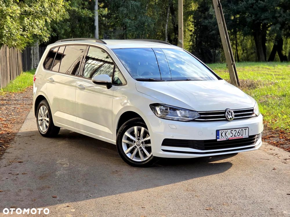 Volkswagen Touran 2.0 TDI BMT Comfortline - 17