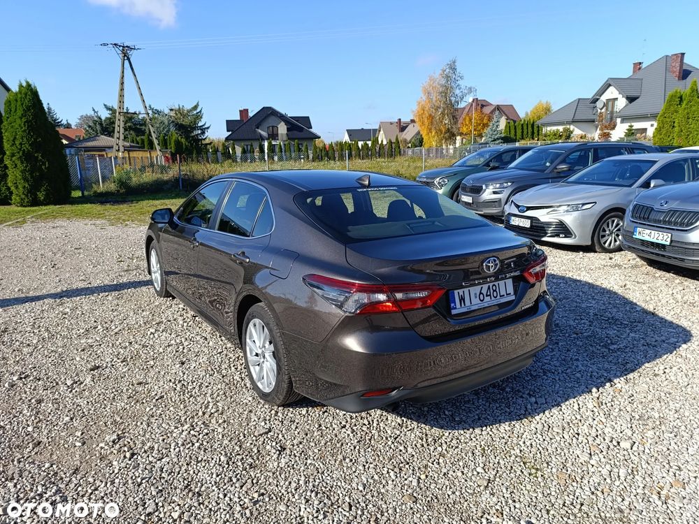 Toyota Camry 2.5 Hybrid Comfort CVT - 12