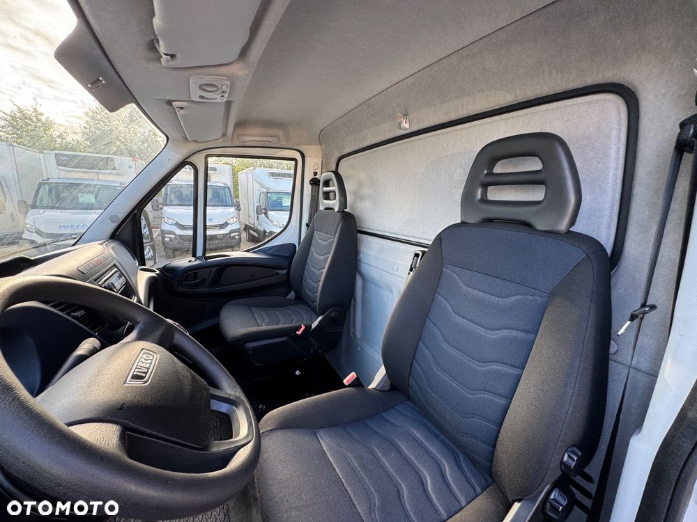 Iveco DAILY 35S14,35S15,35S16,35S17,KILKA SZTUK IZOTERMY CHLODNIE PODWOZIA DO ZABUDOWY KIPRY WYWROTKI KILKANASCIE SZTUK - 12