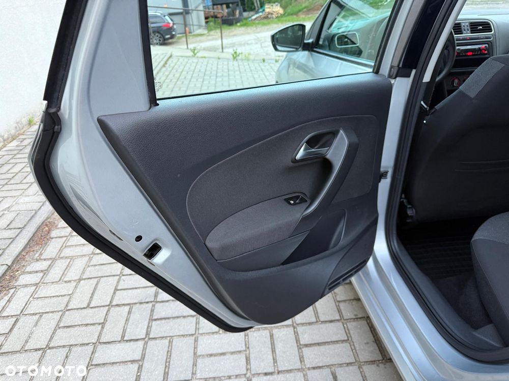 Volkswagen Polo - 30