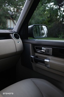 Land Rover Discovery IV 2.7D V6 HSE - 16