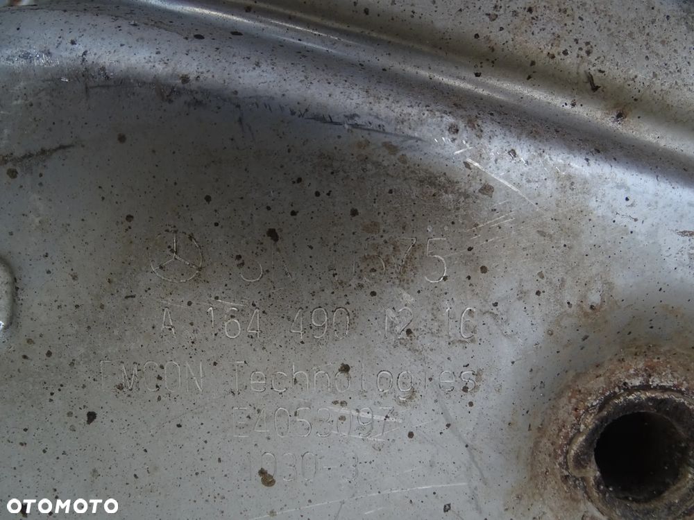 Mercedes ML W164 3.0 CDI Wydech koncowy Tlumik 1644901216 - 4