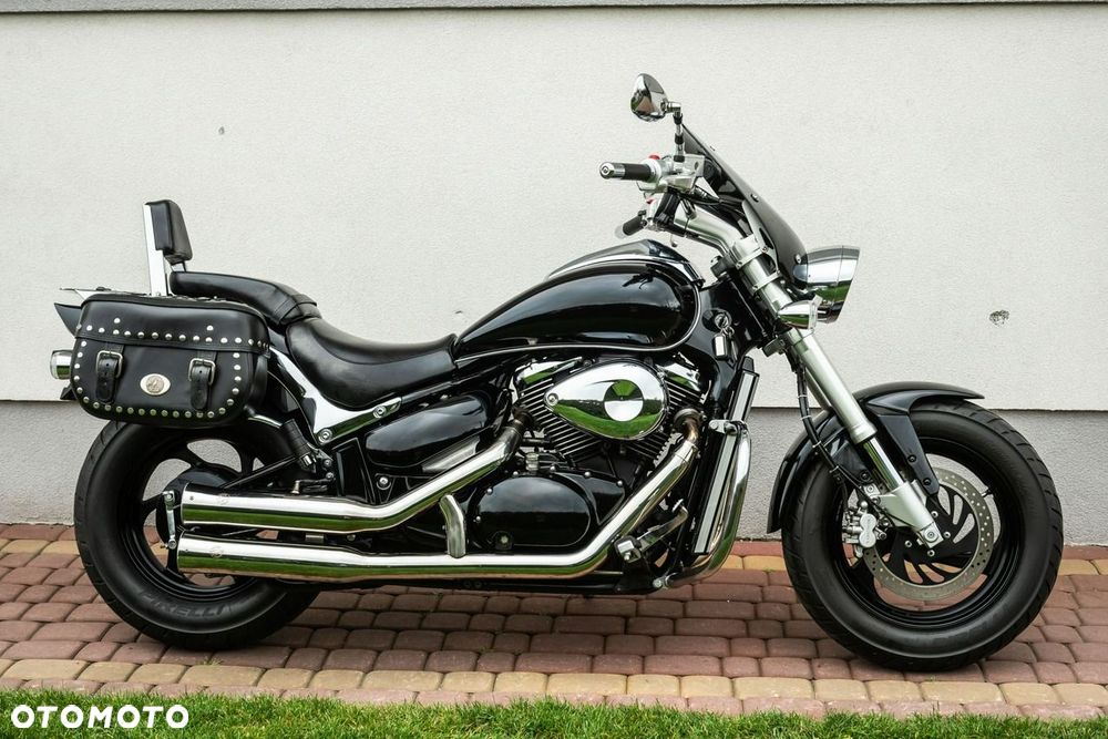 Suzuki Intruder - 2