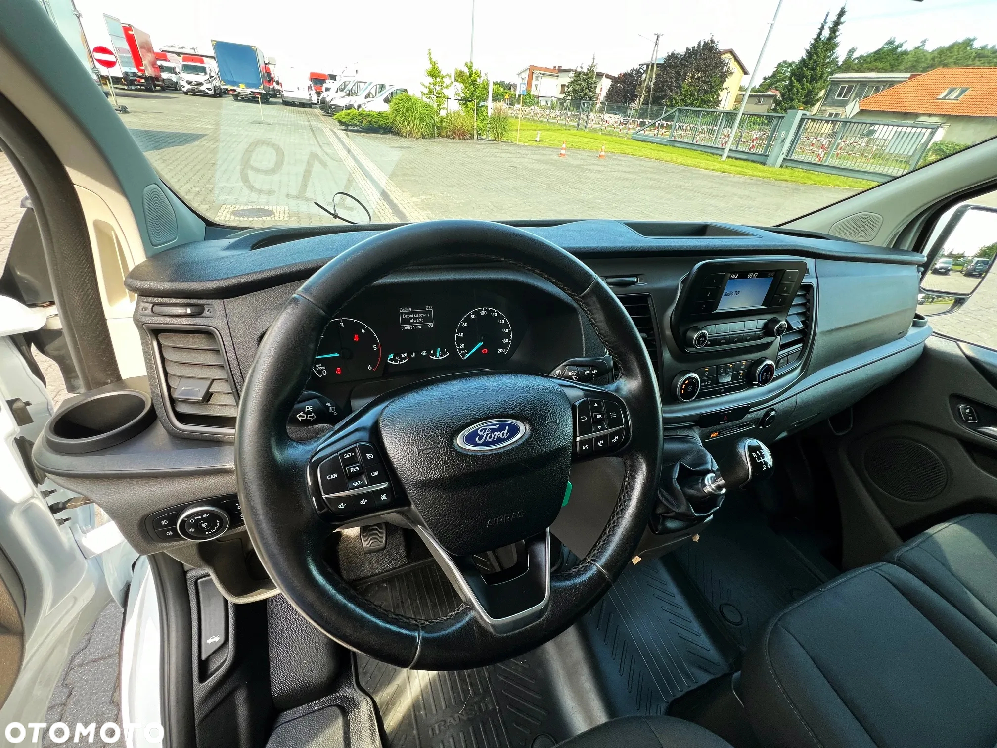 Ford Transit Custom - 12