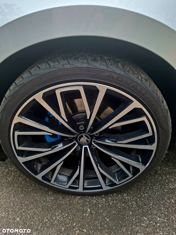 Skoda Superb 2.0 TDI DSG Active - 7
