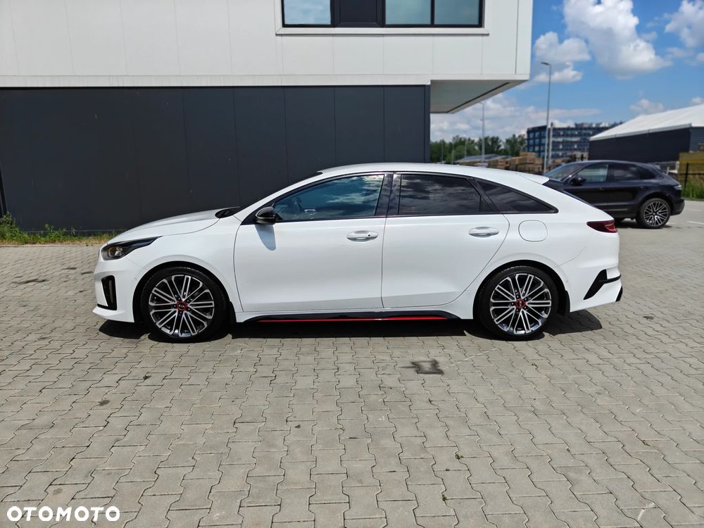 Kia ProCeed - 5