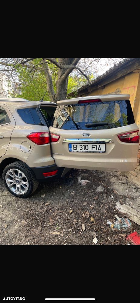 Ford EcoSport 1.5 EcoBlue Titanium - 23