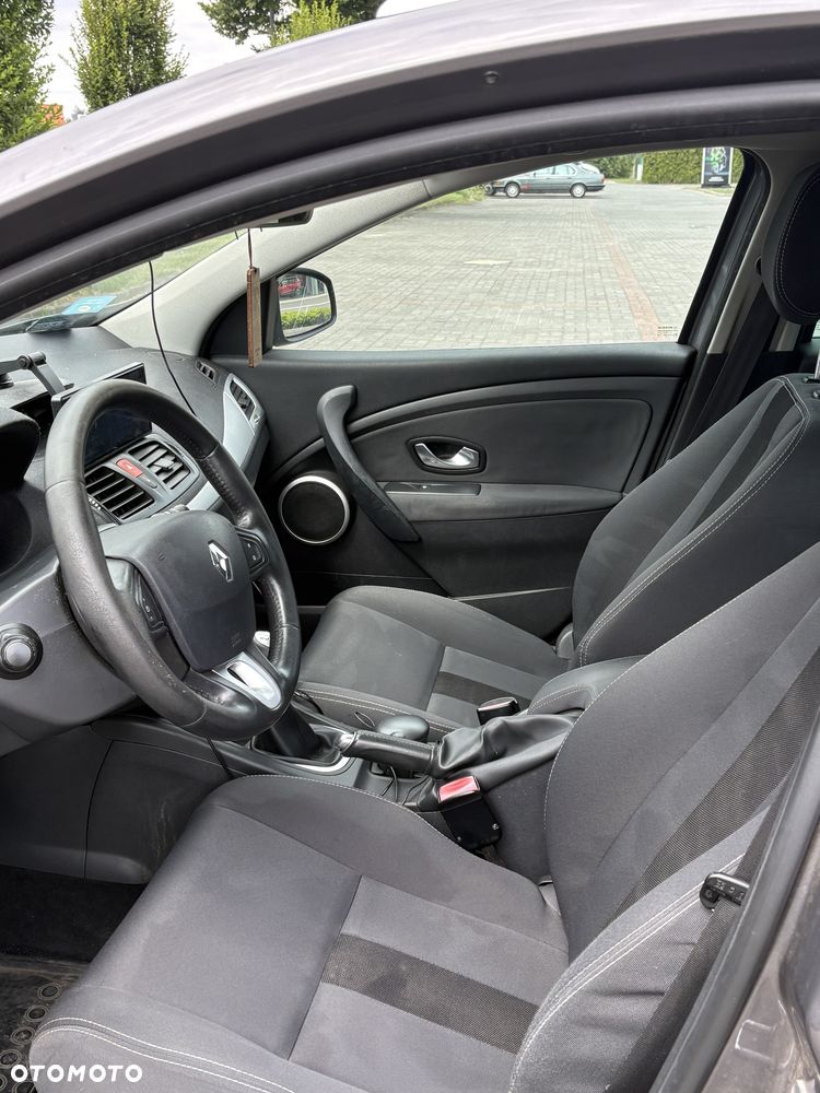 Renault Megane 1.9 dCi Dynamique - 9