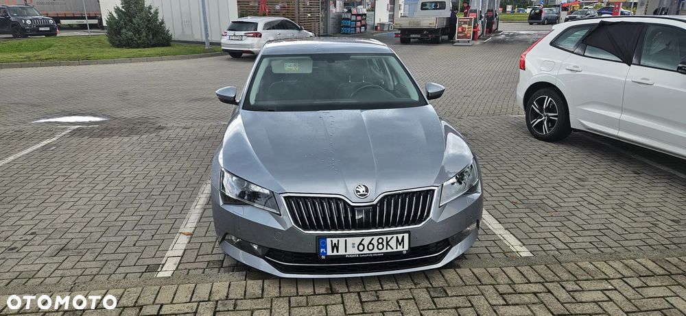 Skoda Superb 2.0 TDI SCR Ambition DSG - 1