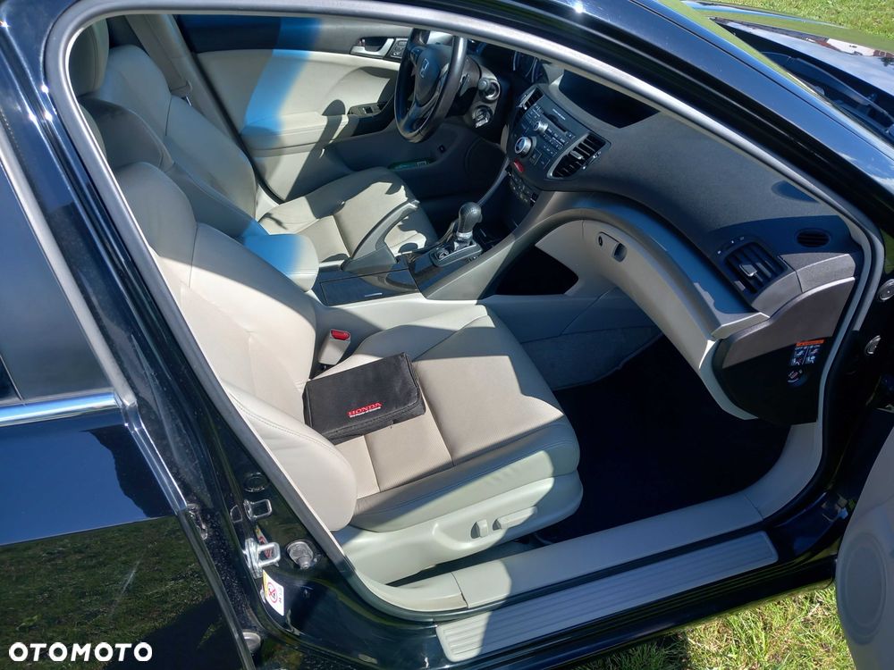 Honda Accord - 6