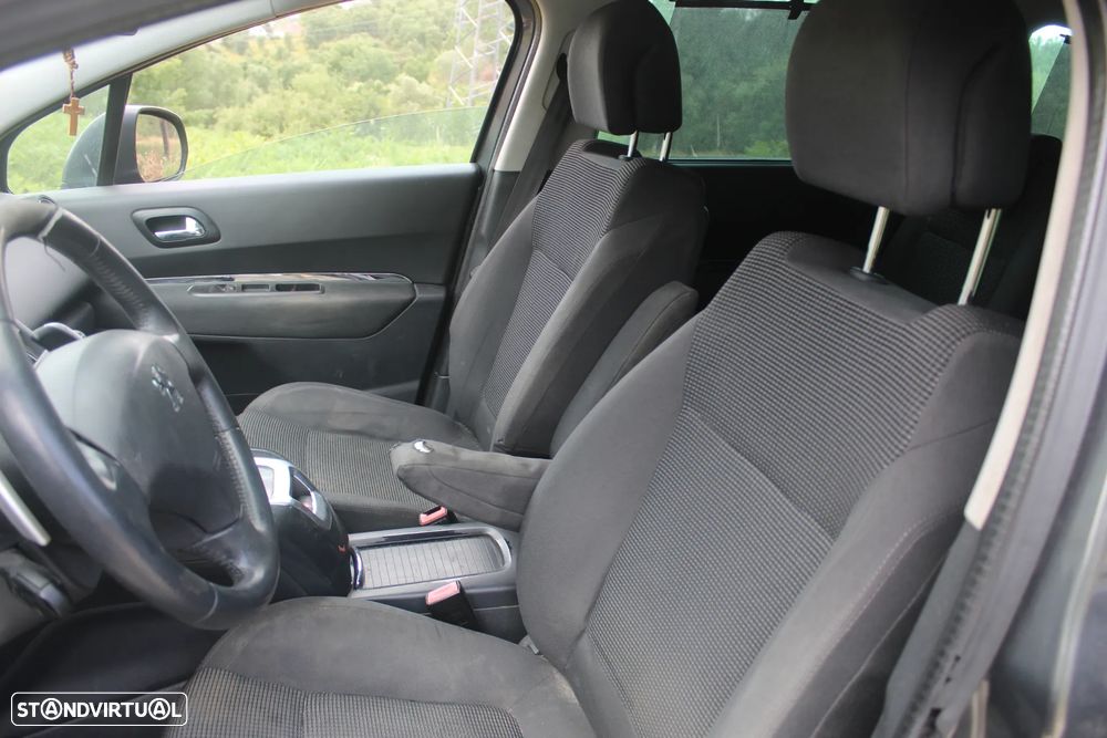 Peugeot 5008 - 6