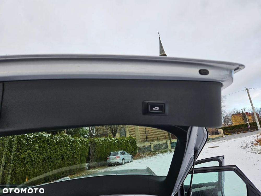 Audi A4 Avant 2.0 TDI DPF Ambition - 12