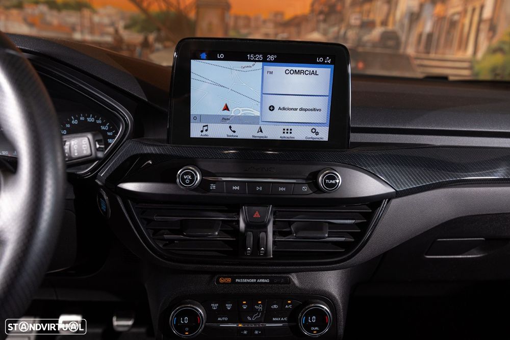 Ford Focus 1.5 TDCi ST-Line - 19