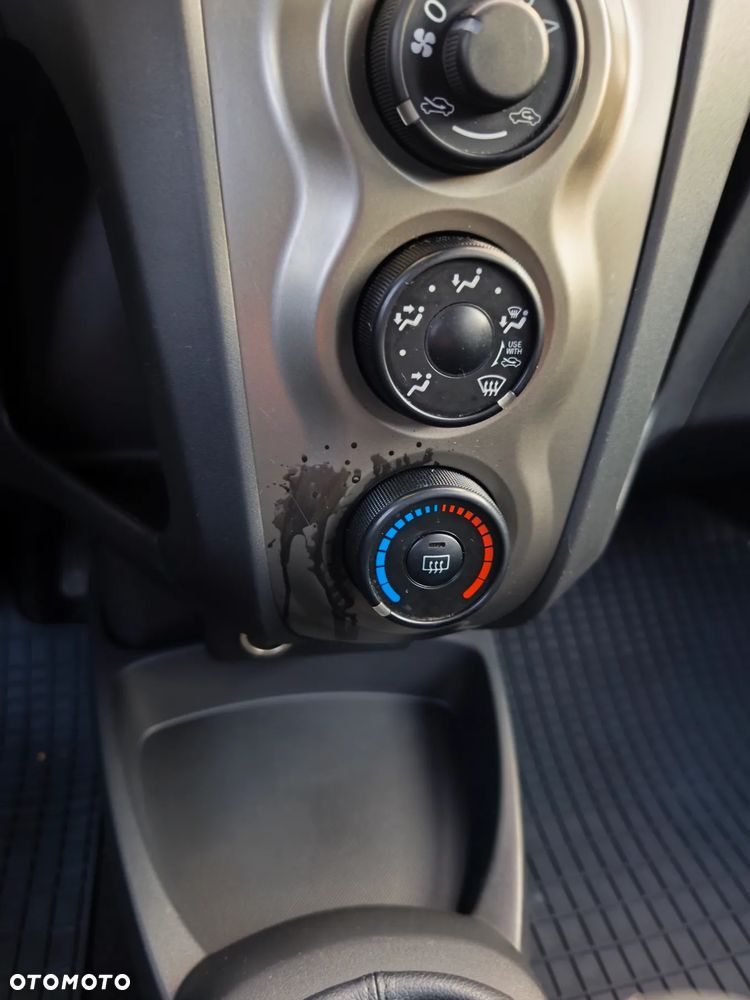 Toyota Yaris 1.0 Luna - 12