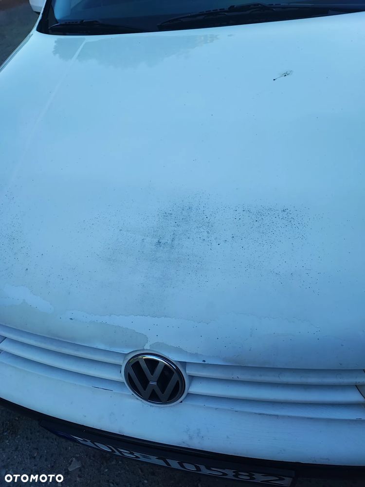 Volkswagen Golf - 24