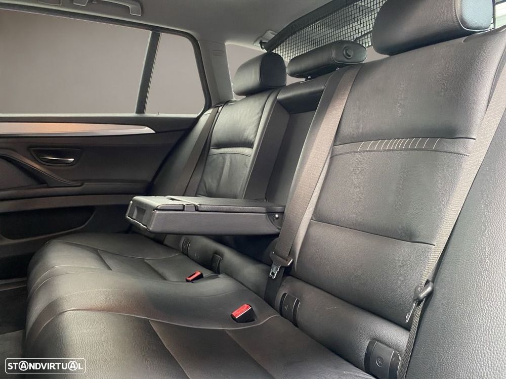BMW 520 d Line Luxury Auto - 14