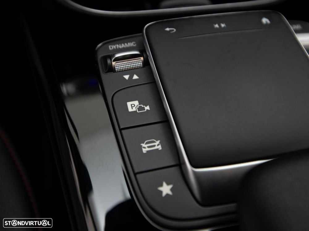 Mercedes-Benz CLA 250 e Shooting Brake AMG Line - 23