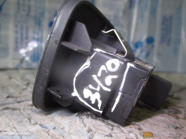 Interruptor 735380457 FIAT GRANDE PUNTO 2008 5P VIDRO TRASEIRO Direito - 3