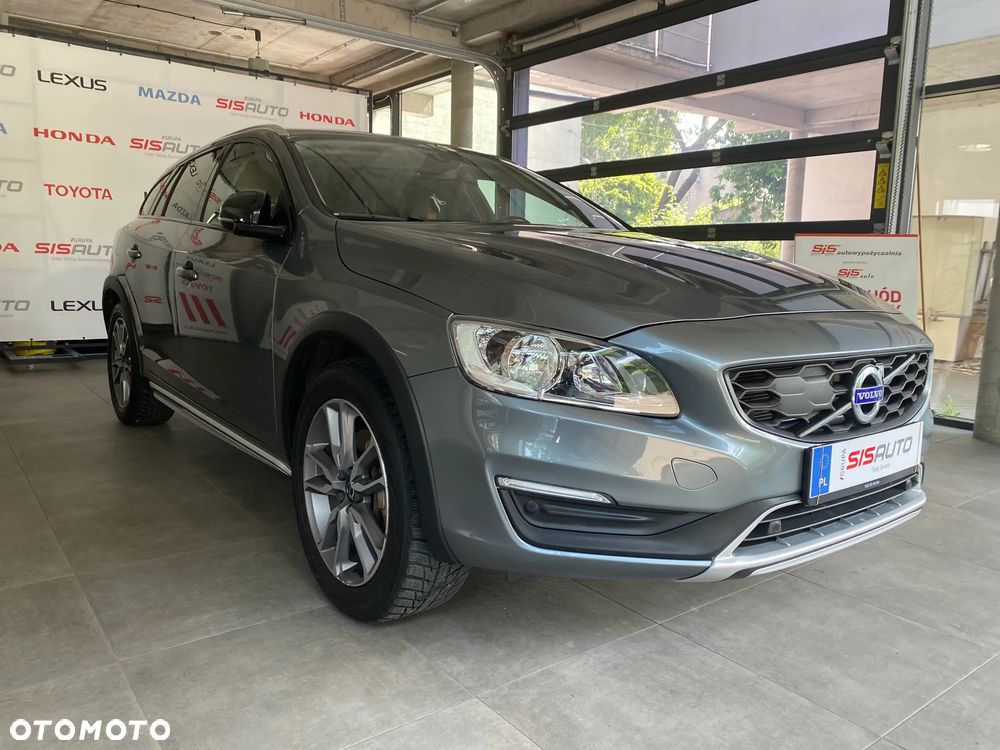 Volvo V60 Cross Country T5 AWD Geartronic - 2