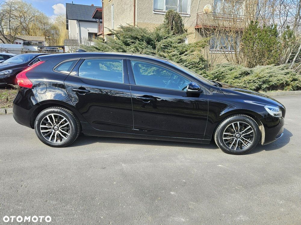 Volvo V40 T2 Drive-E Momentum - 5