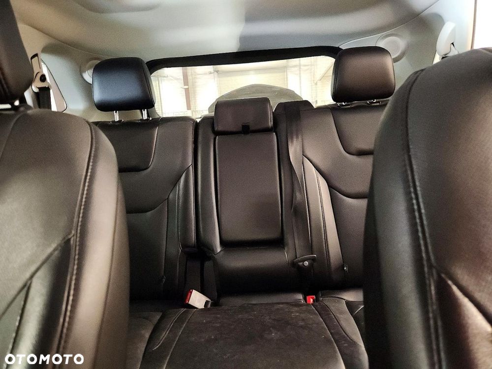 Ford Edge - 10