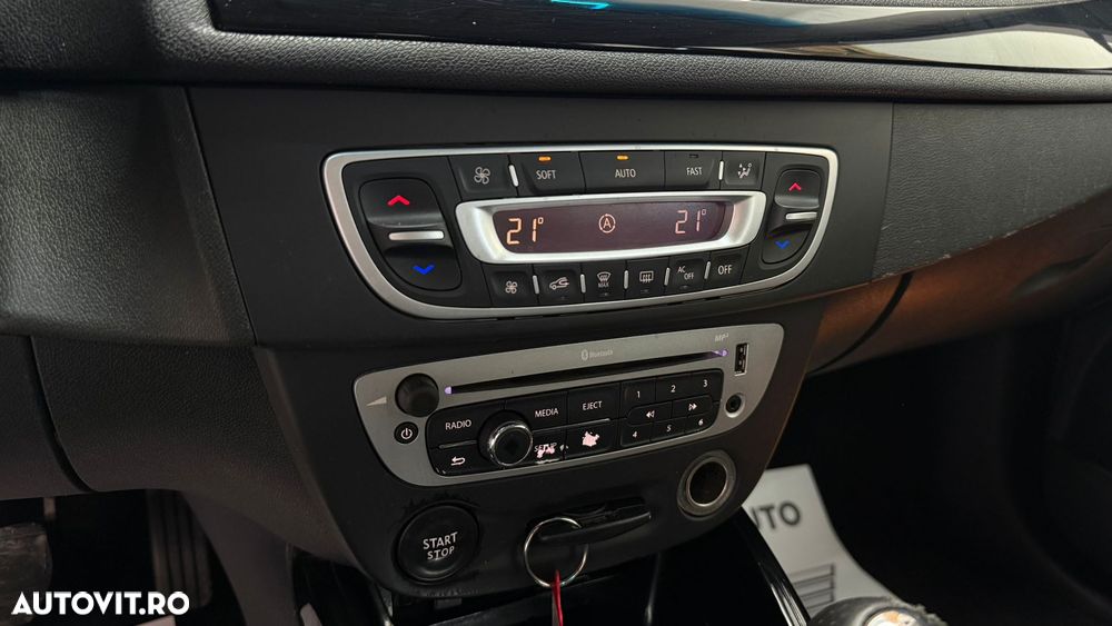 Renault Megane ENERGY dCi 110 Start & Stop Bose Edition - 22