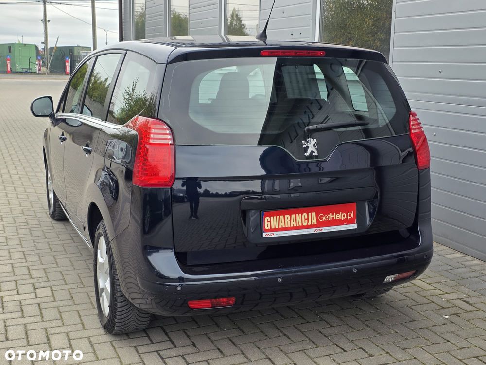 Peugeot 5008 - 11