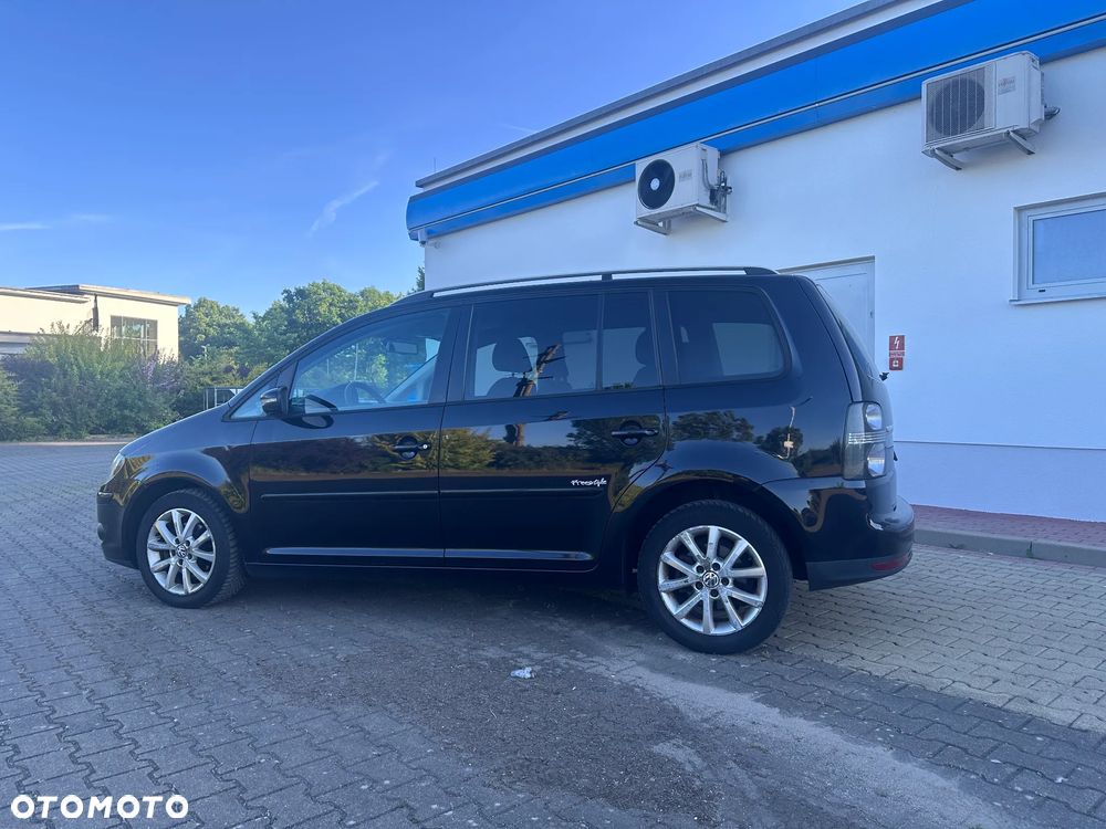 Volkswagen Touran 1.9 TDI Freestyle - 3