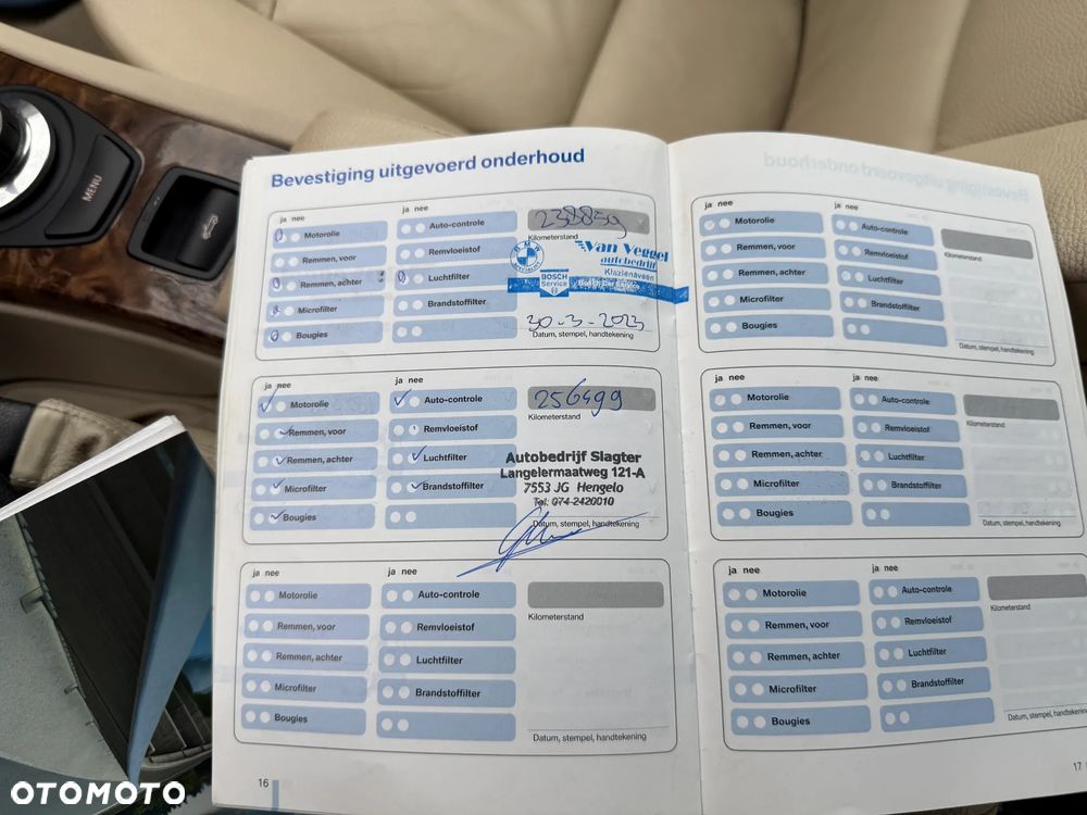 BMW Seria 3 325i Edition Exclusive - 35