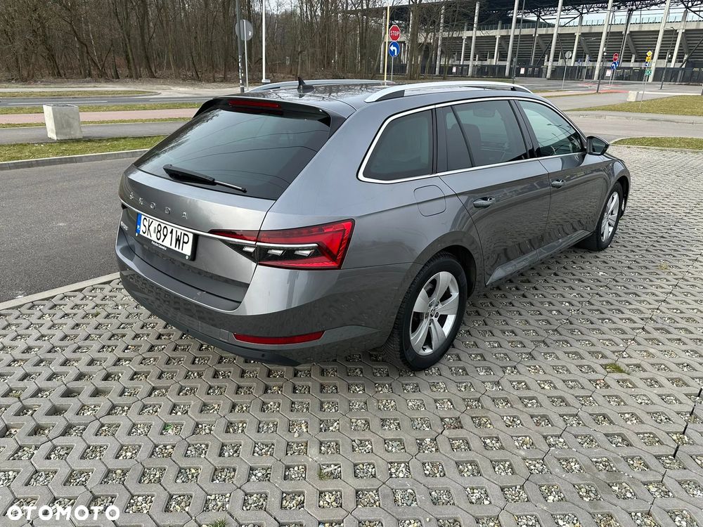 Skoda Superb 2.0 TDI SCR Style DSG - 6