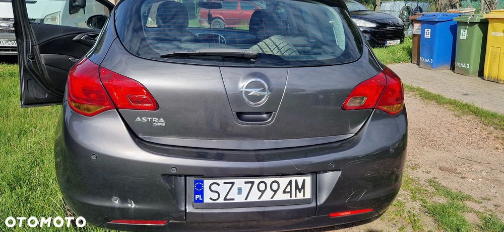 Opel Astra 1.4 Sport - 4