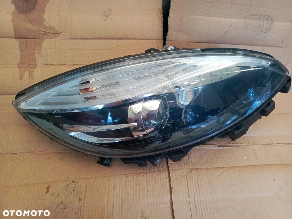 LAMPA PRZEDNIA PRAWA LUB LEWA SOCZEWKA 13- SCENIC III LIFT - 1