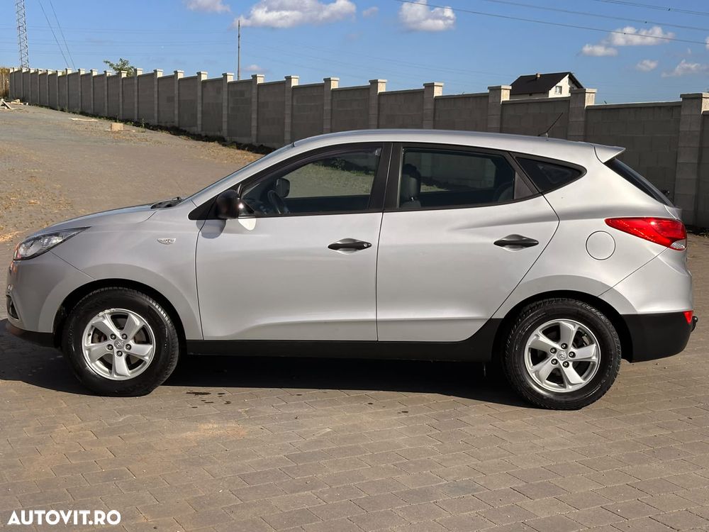 Hyundai ix35 1.7 CRDI 2WD Comfort - 12
