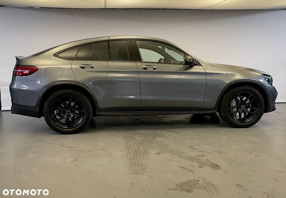 Mercedes-Benz GLC - 4