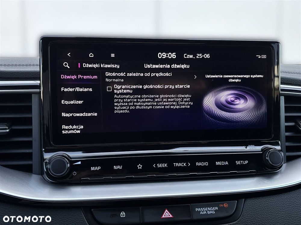 Kia XCeed 1.5 T-GDI Business Line - 30