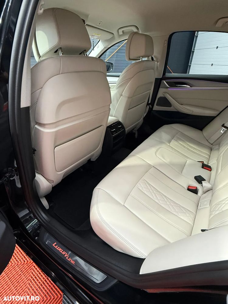 BMW Seria 5 520d xDrive AT - 8