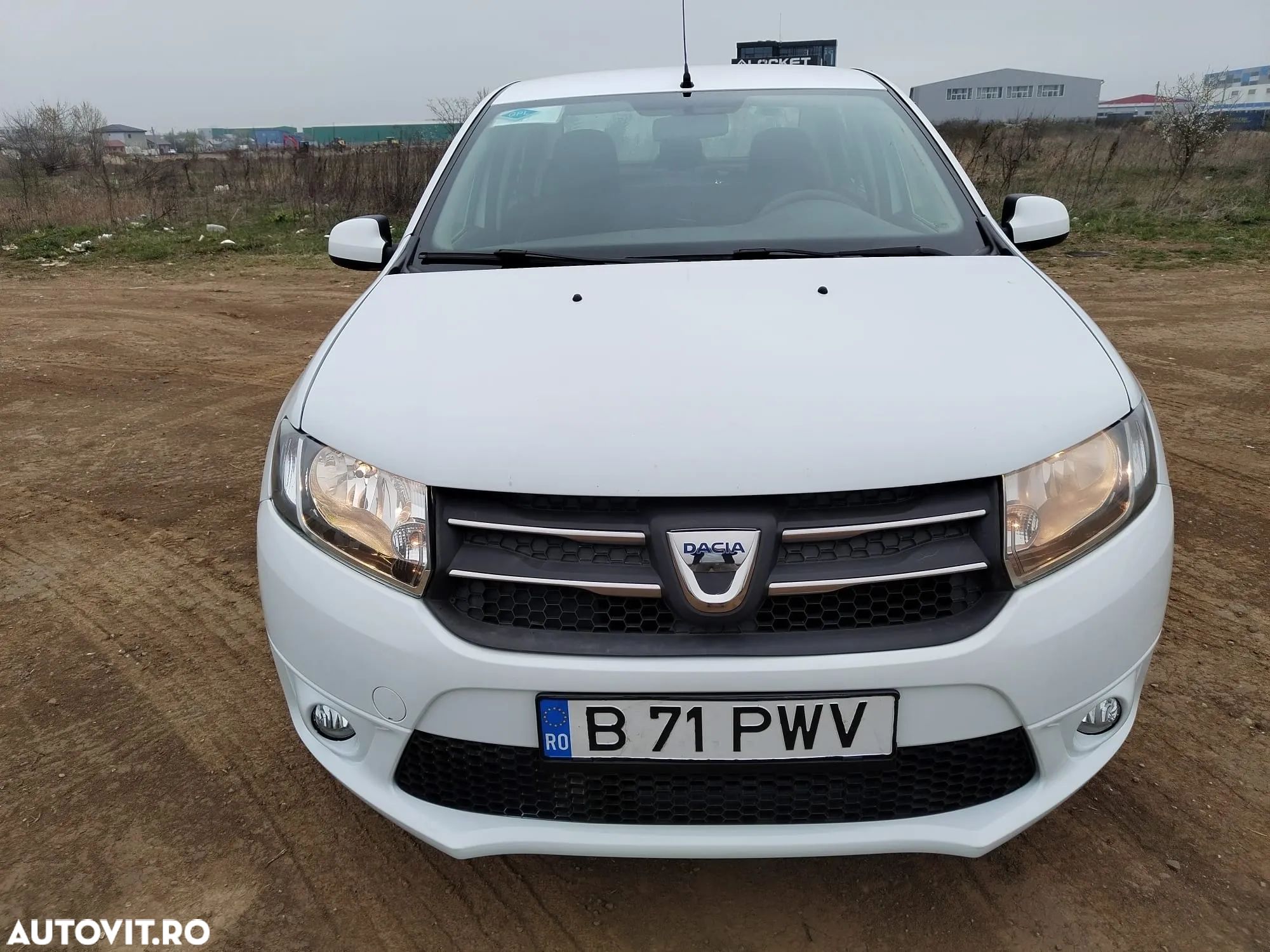 Dacia Logan 1.2 Prestige - 1