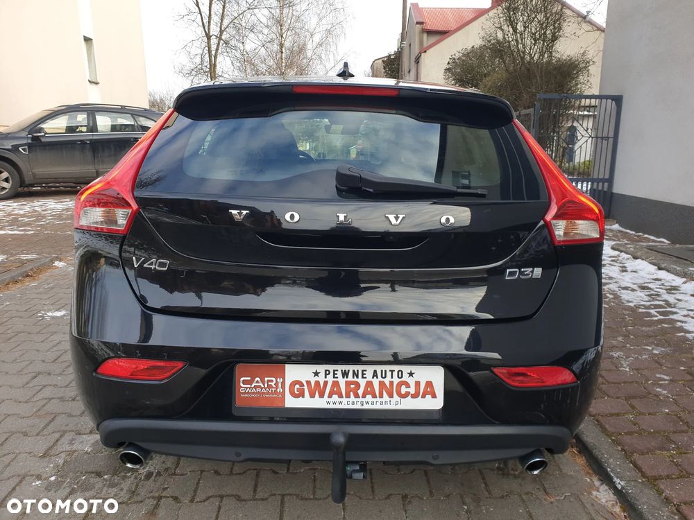 Volvo V40 D3 Inscription - 16