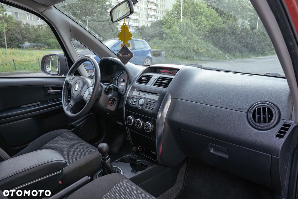 Suzuki SX4 - 8