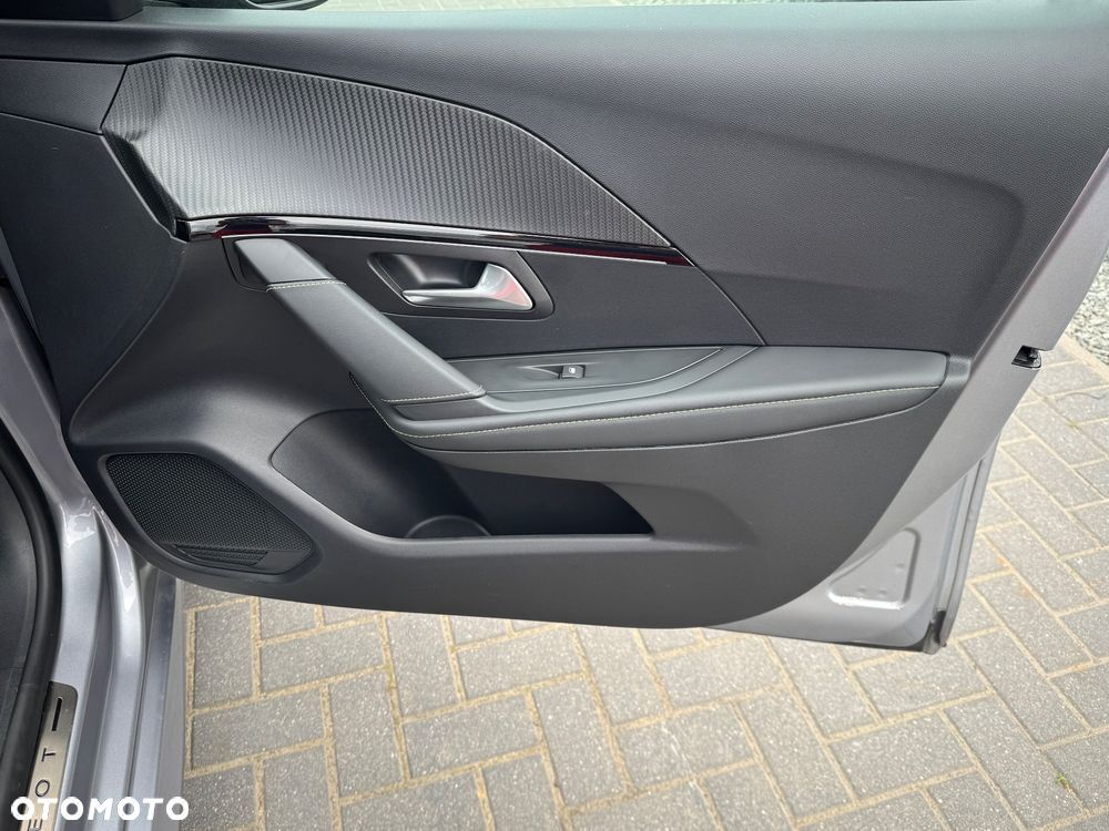 Peugeot 208 Elektromotor 136 GT+ - 15