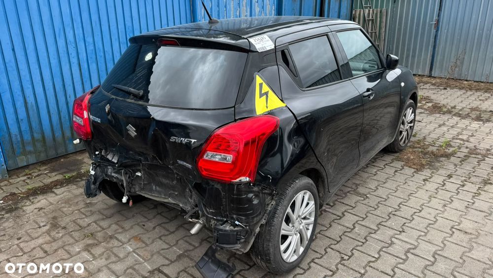 Suzuki Swift 1.2 Dualjet SHVS Premium CVT - 6