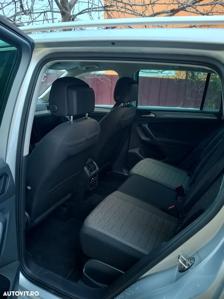 Volkswagen Tiguan - 7