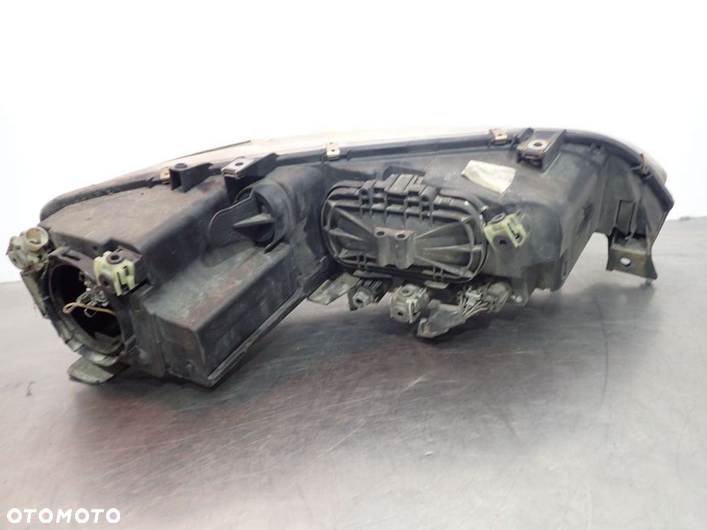 LAMPA LEWA PRZEDNIA SOCZEWKA MAZDA 6 I - 3