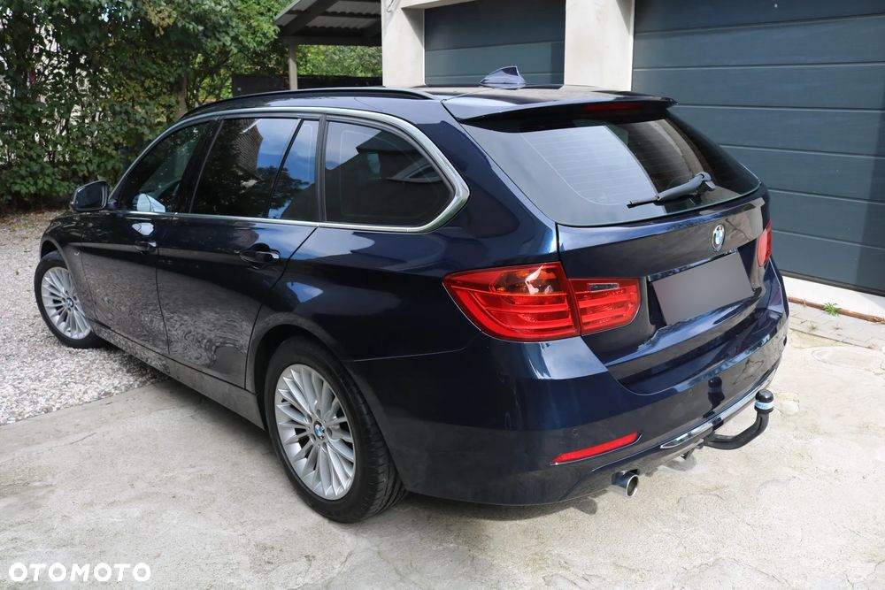 BMW Seria 3 - 18